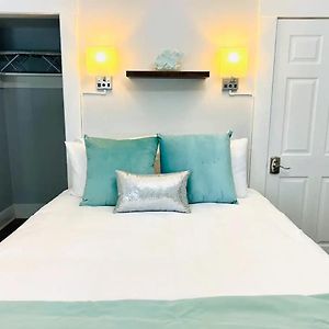Queen Suite